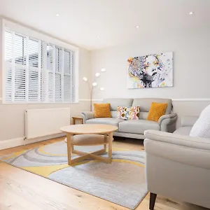 https://sillwood-mews-with-free-parking.brighton-hotels-england.com