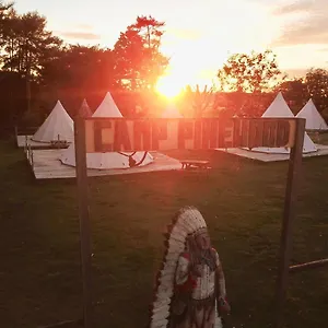 https://pinewood-park.yorkshirehotels.net